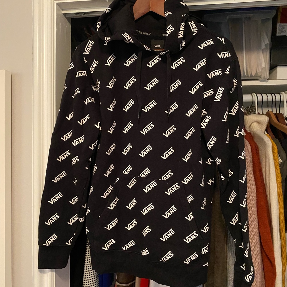 VANS off the wall hoodie